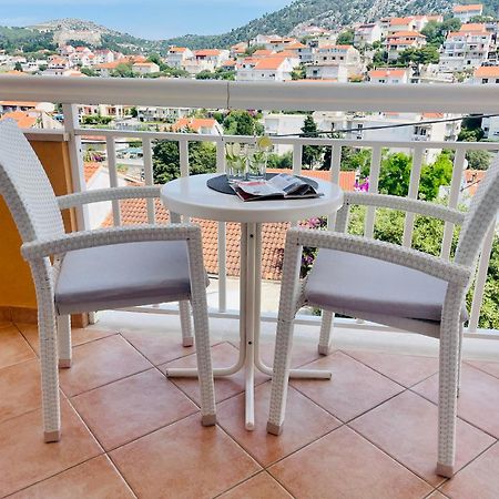 Apartments Sunny Elza Хвар Екстер'єр фото