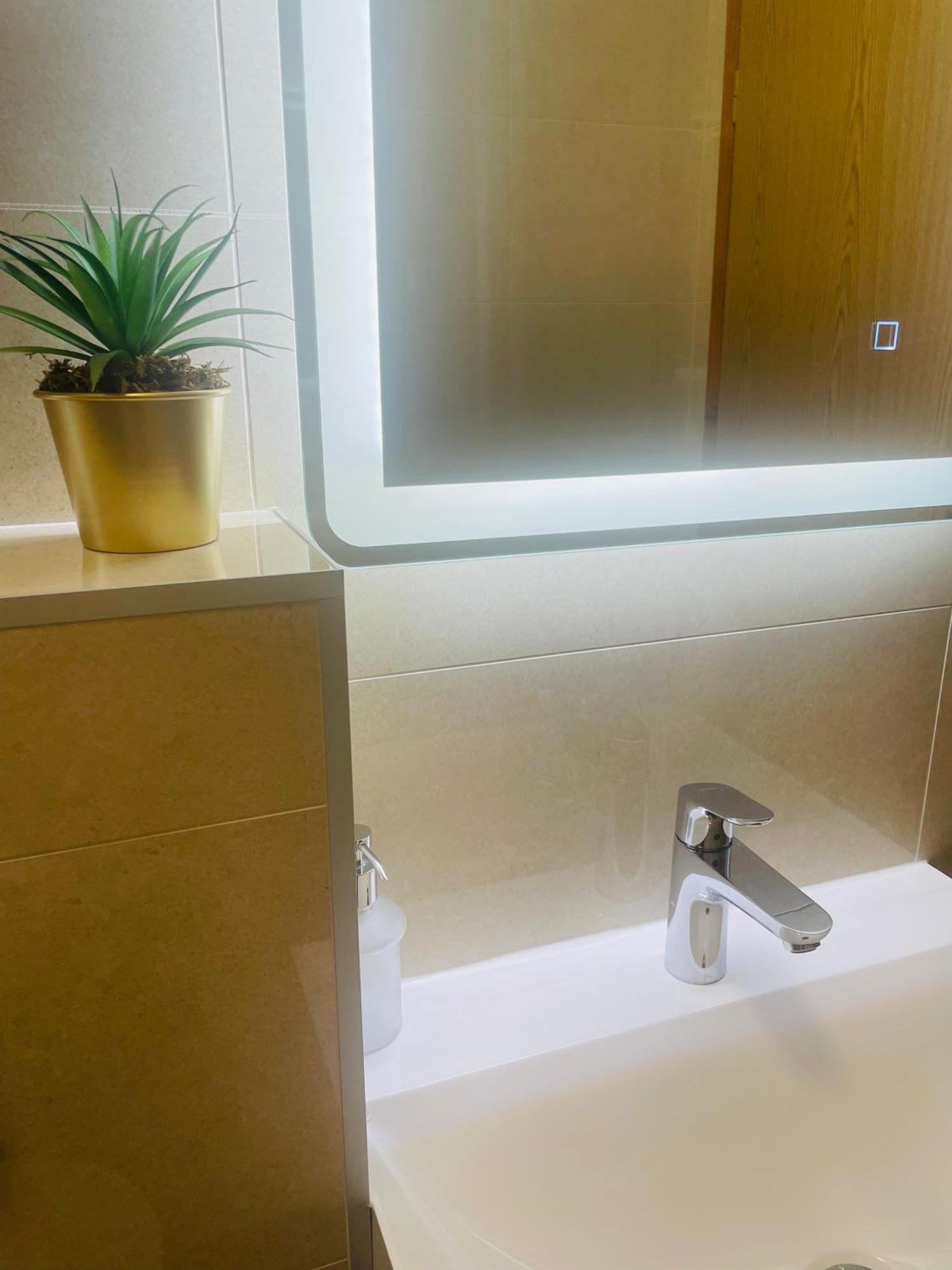 Apartments Sunny Elza Хвар Екстер'єр фото