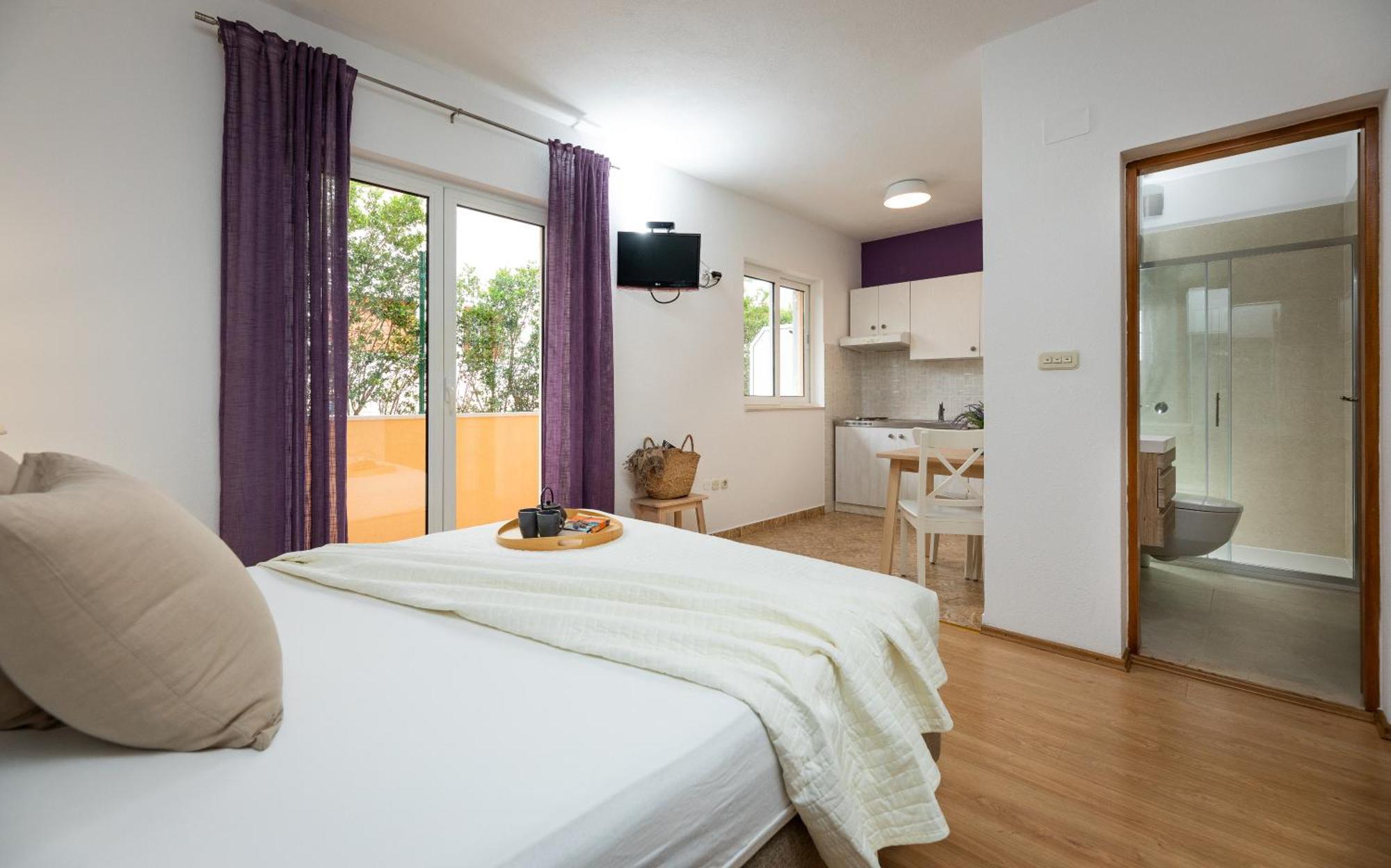 Apartments Sunny Elza Хвар Екстер'єр фото