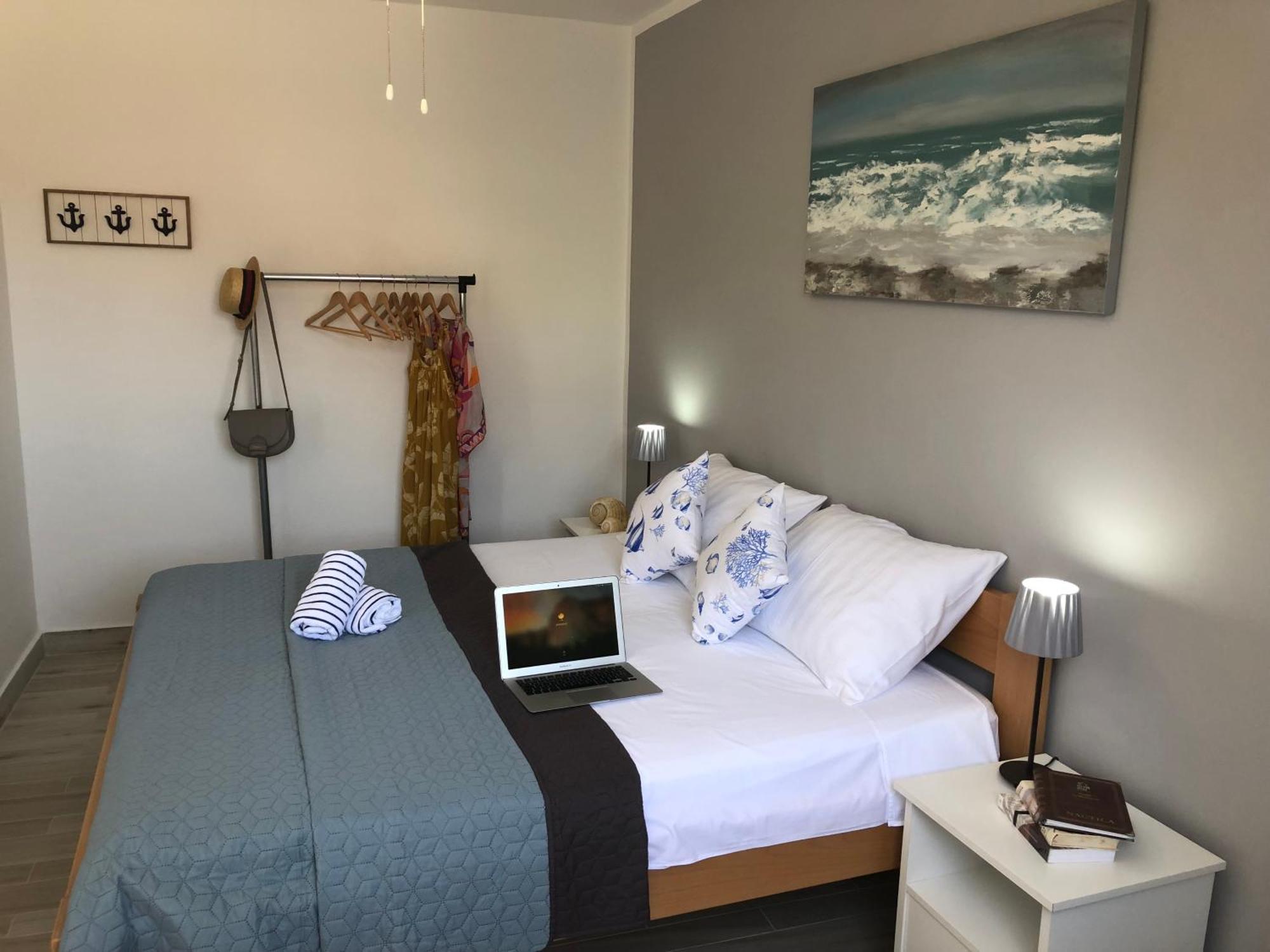 Apartments Sunny Elza Хвар Екстер'єр фото